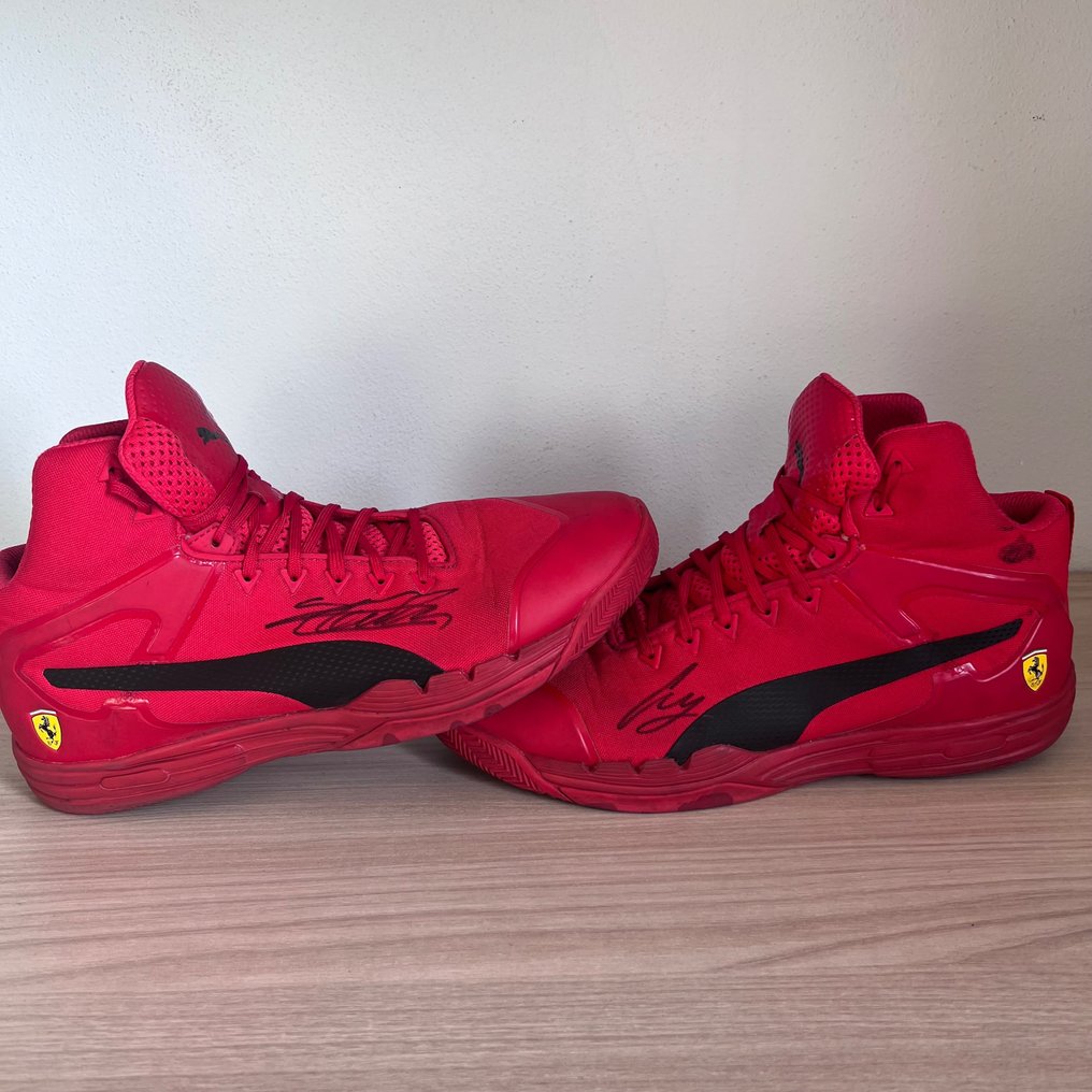 Ferrari shop team shoes