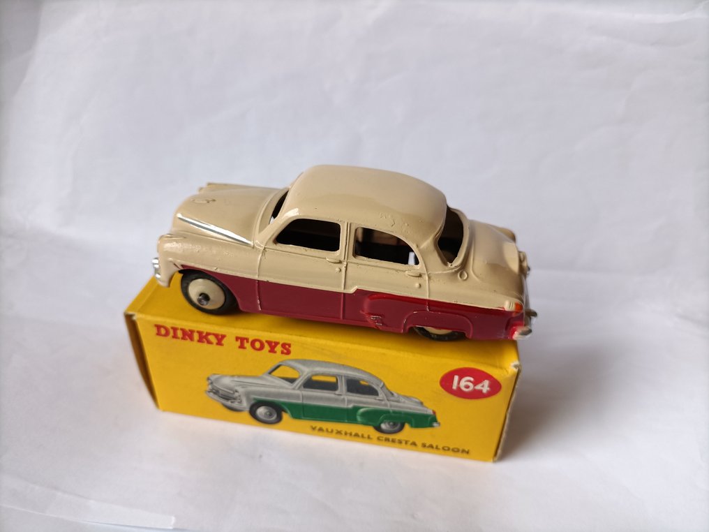 Dinky cheap vauxhall cresta