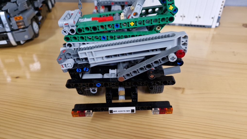 LEGO Technic 42078 Mack Anthem RC 6 Kanal Mould King
