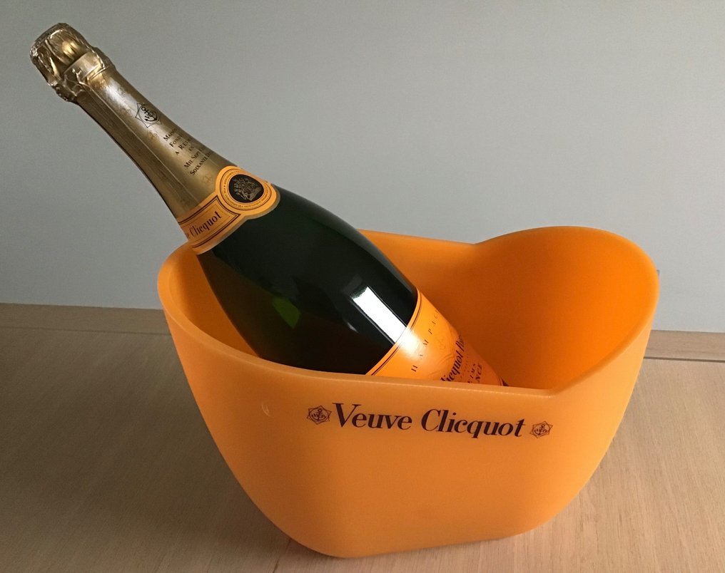 Veuve clicquot champagne cooler sales