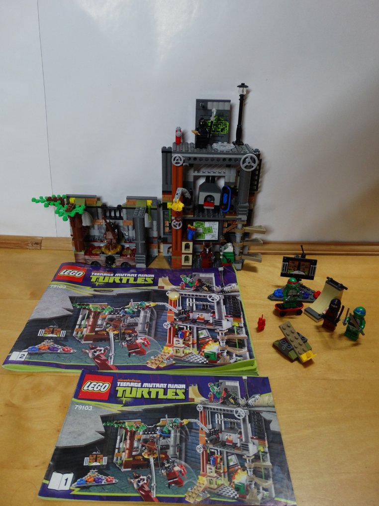 Lego 79103 teenage mutant ninja hotsell turtles turtle lair attack