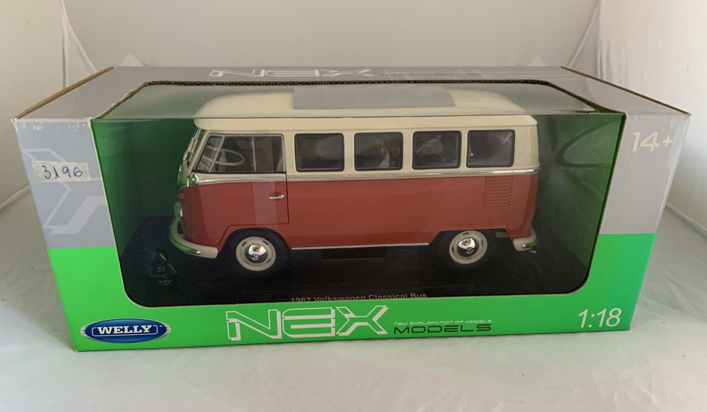 Volkswagen classical hot sale bus 1962