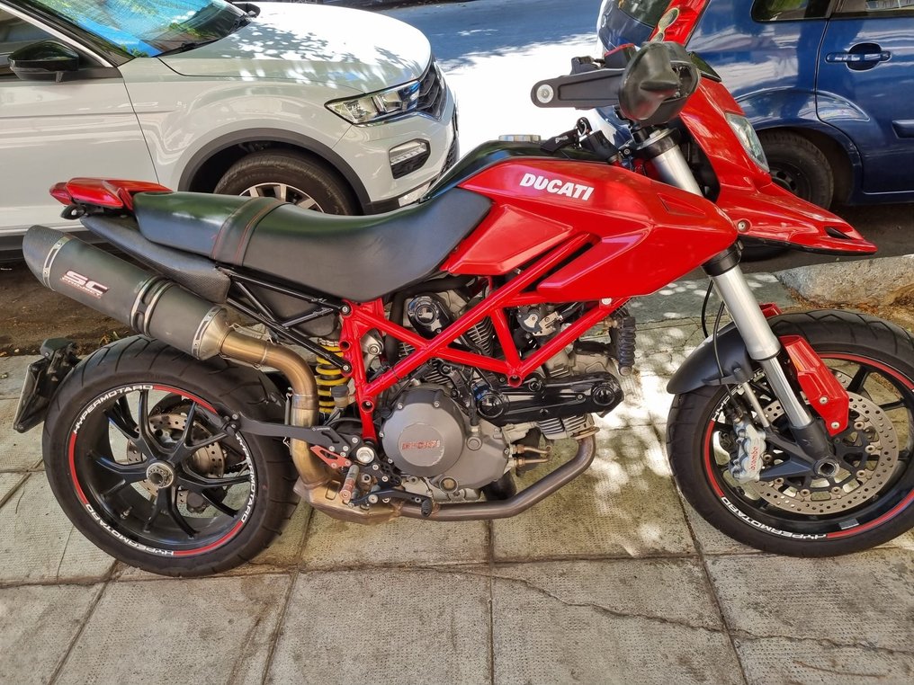 2011 ducati hypermotard 796 sale