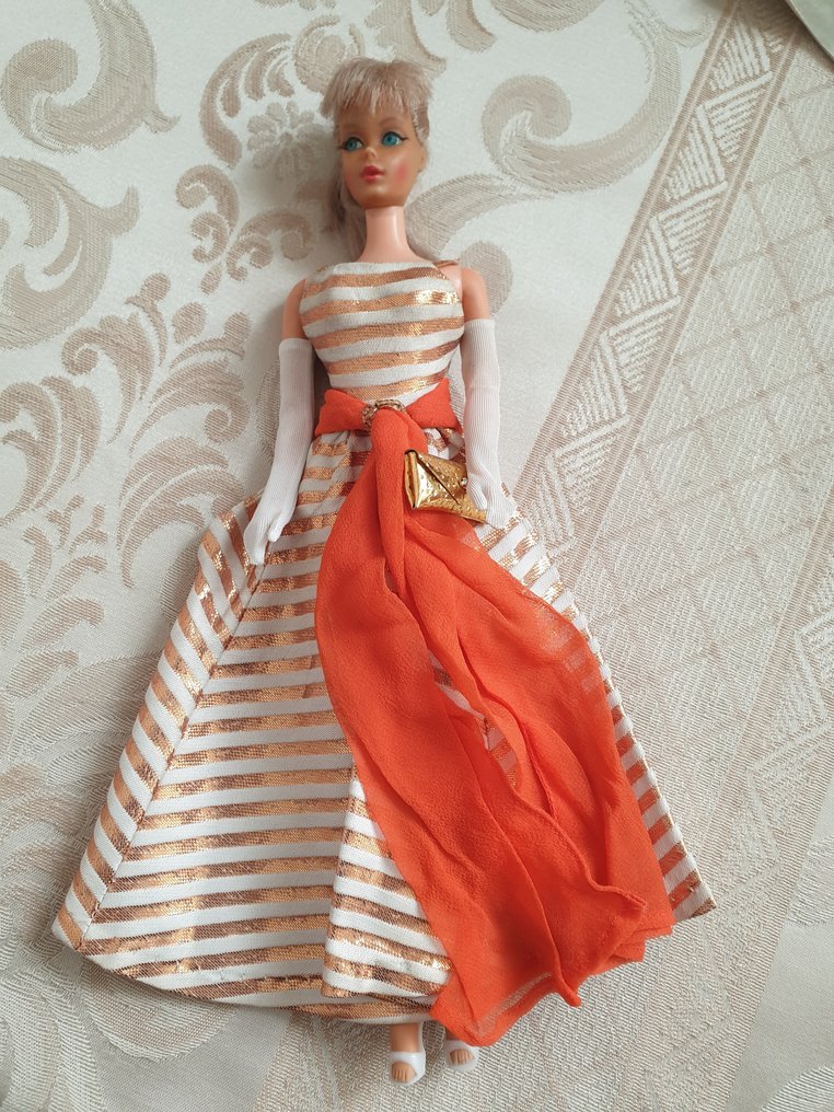 Poupee barbie 1960 deals