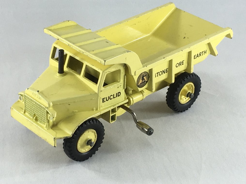 Dinky 965 top