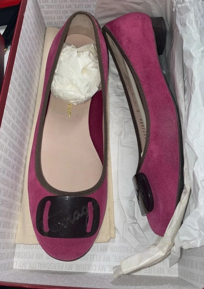 Ferragamo emy flats clearance