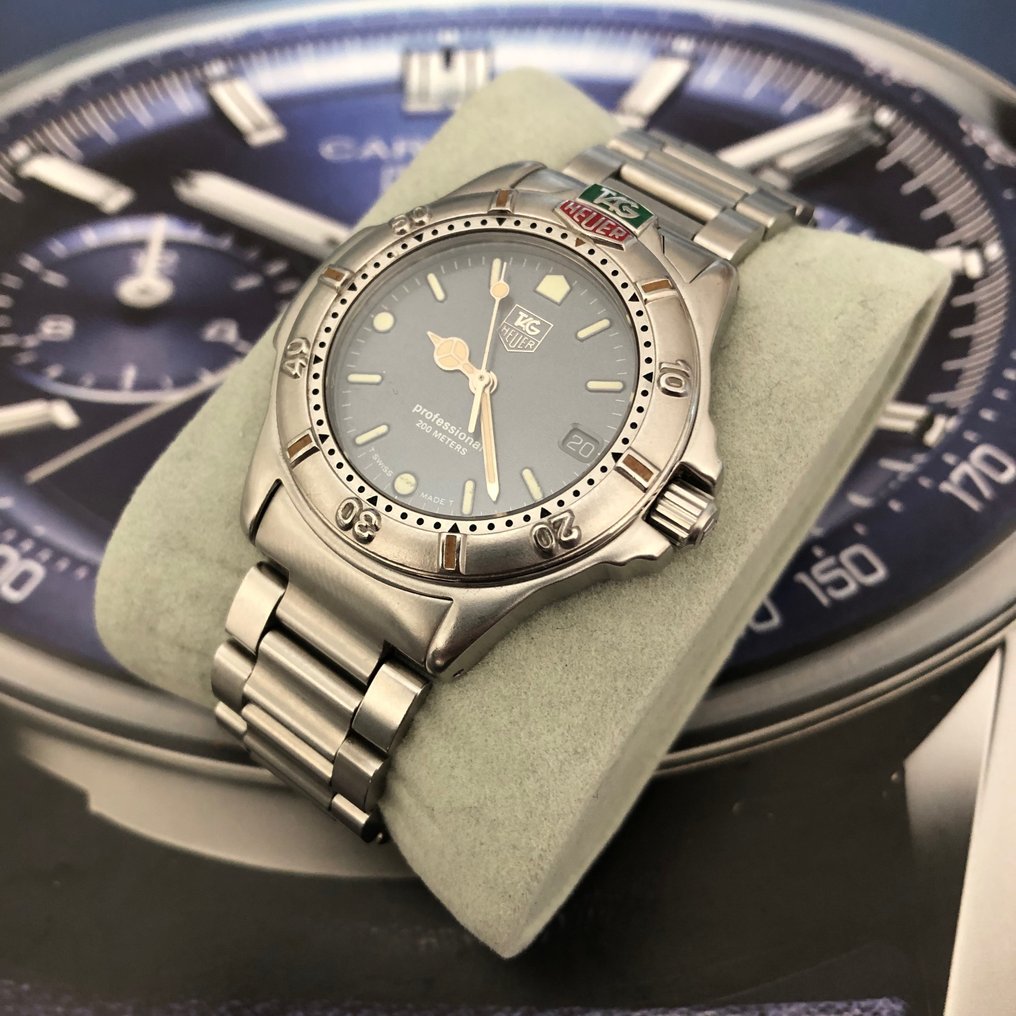 TAG Heuer 2000 Series Nincs minim l r 999.213A WITHOUT
