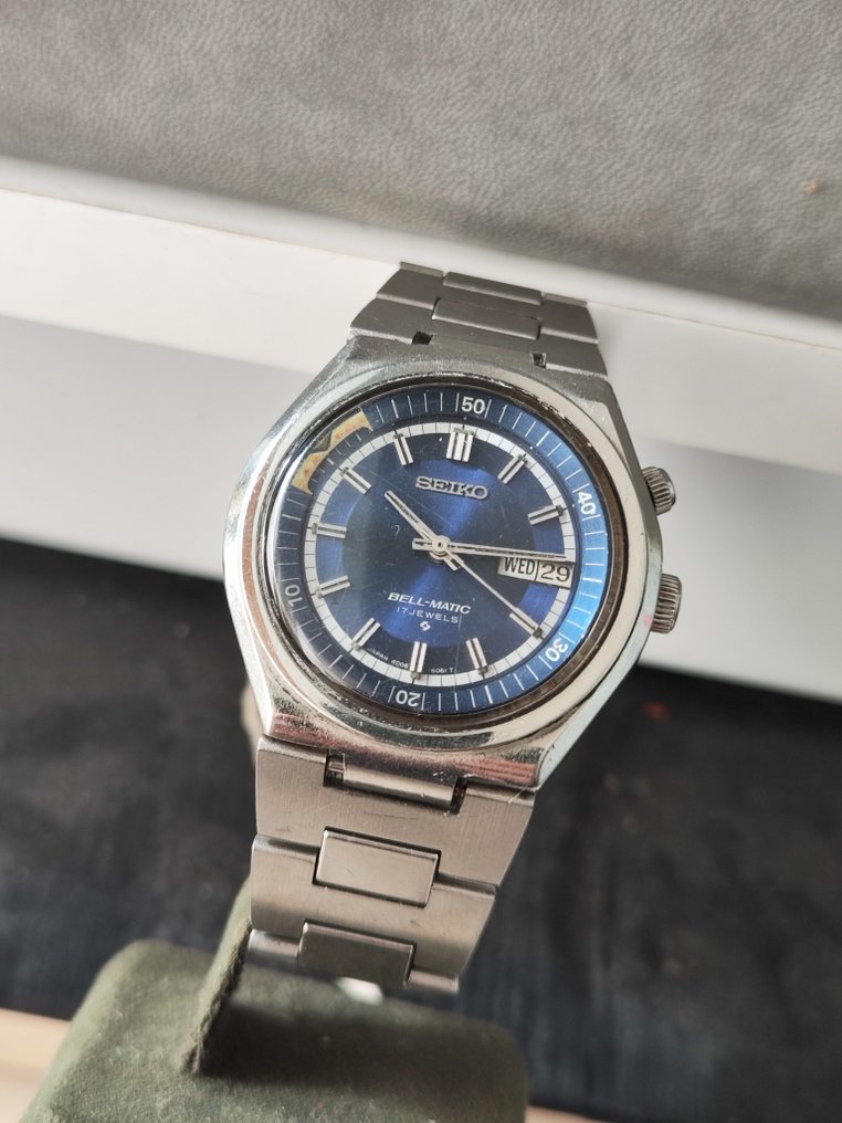 Seiko mechanical alarm top watch