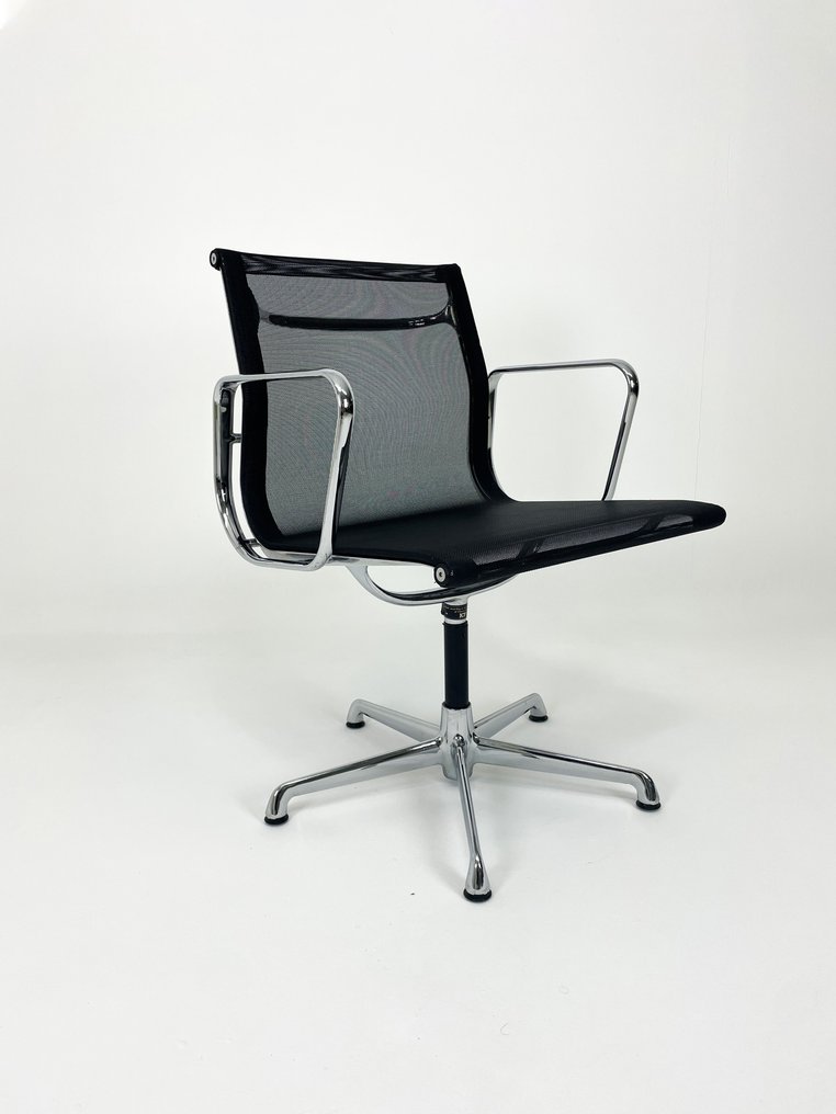 Icf eames top