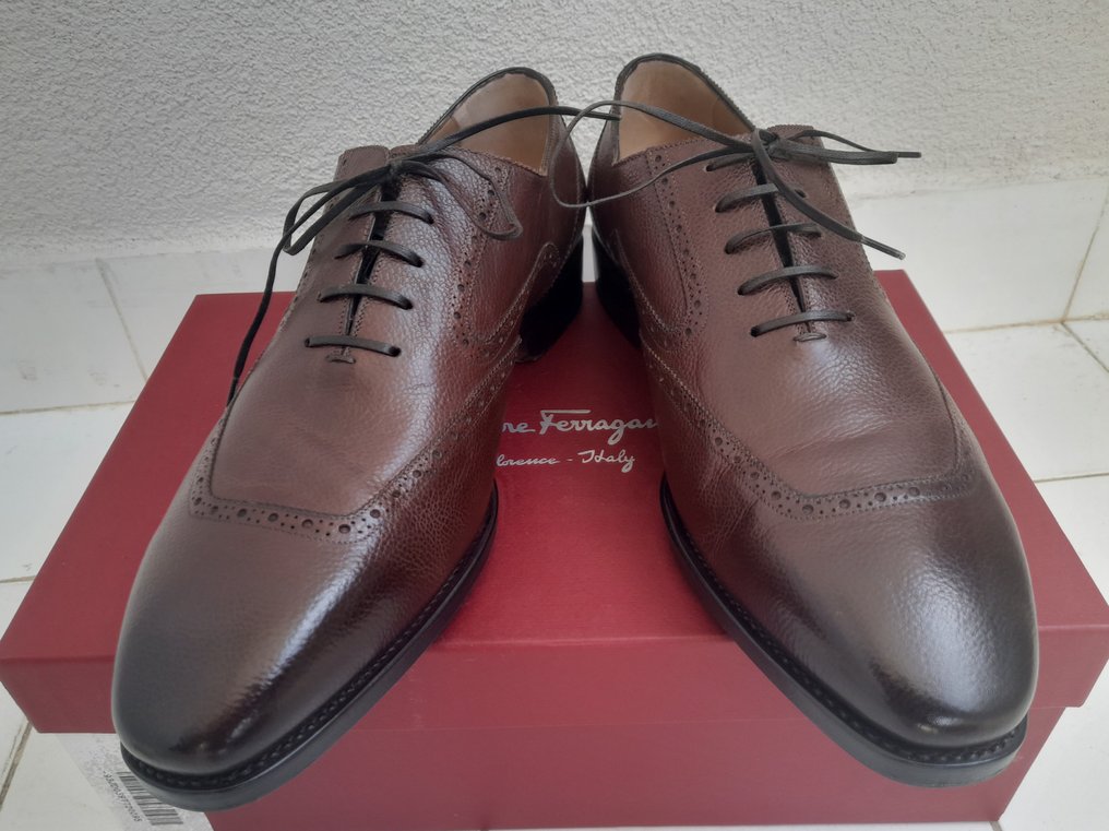 Ferragamo lace up shoes hotsell