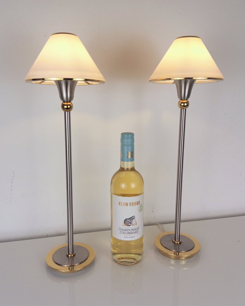 B and best sale m desk lamp