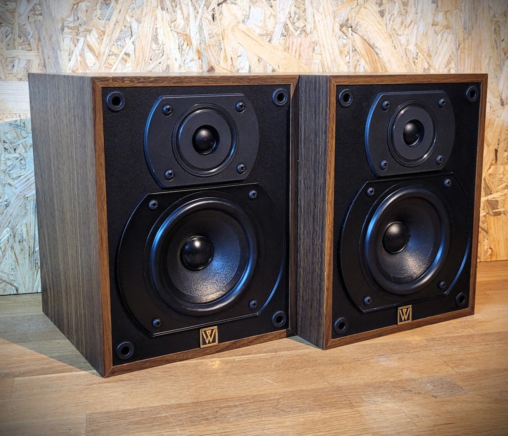 Wharfedale top diamond 3