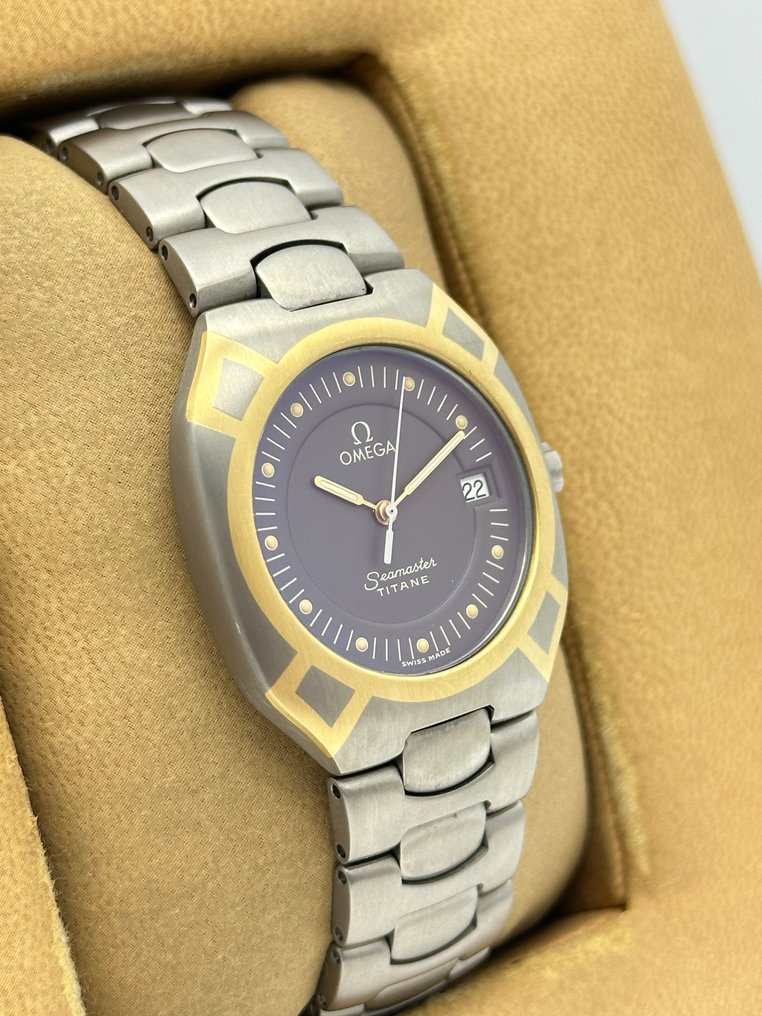 Omega sales seamaster titane