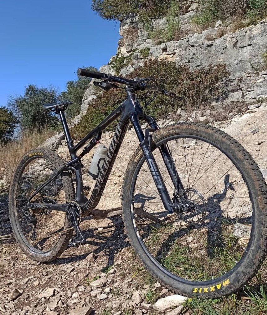 Specialized epic expert 2021 deals