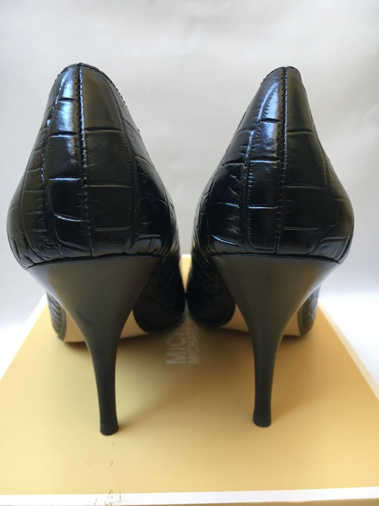 Eu 39 shoe size hot sale