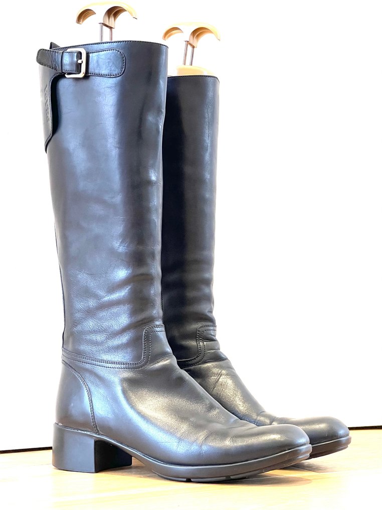 Size 9 knee discount high boots uk