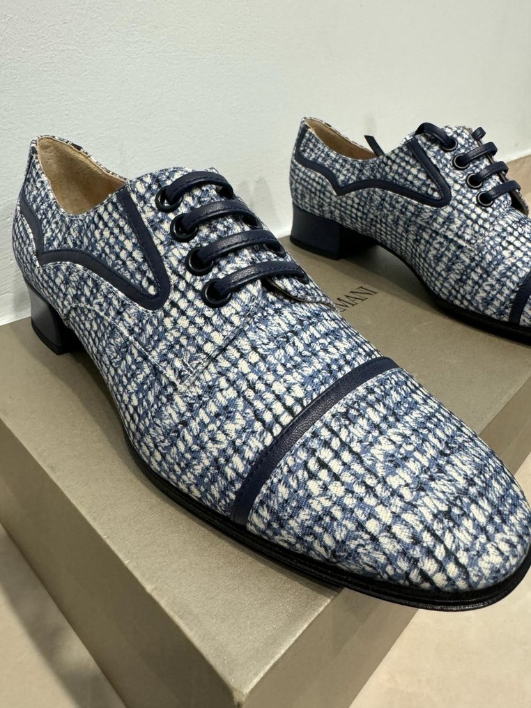 Giorgio Armani Flat shoes Size Shoes EU 37 Catawiki