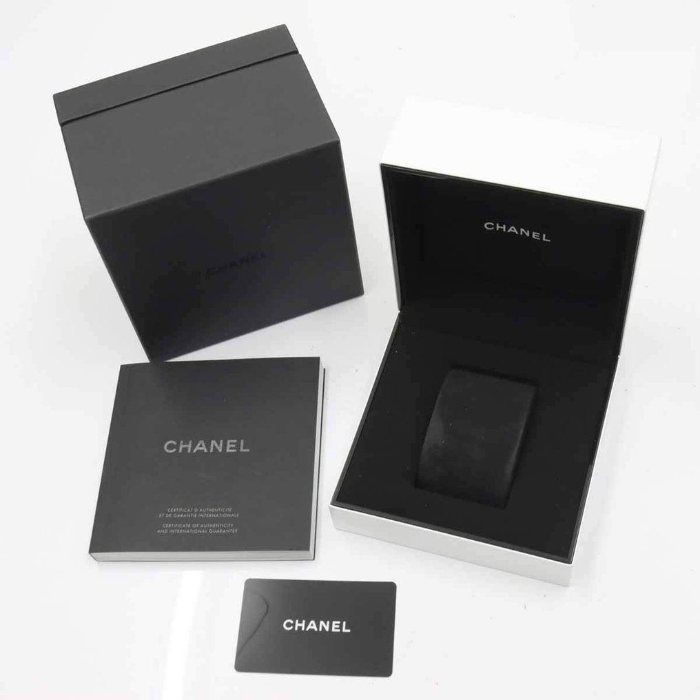 Chanel J12 H5513 Femme 2011 aujourd hui Catawiki