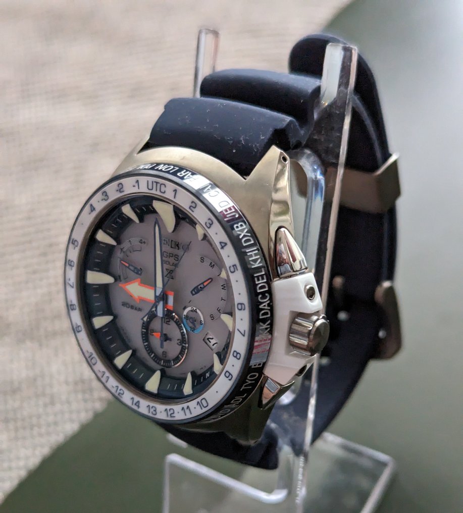 Seiko Prospex Marine Master Ocean Cruiser GPS Solar Titanium