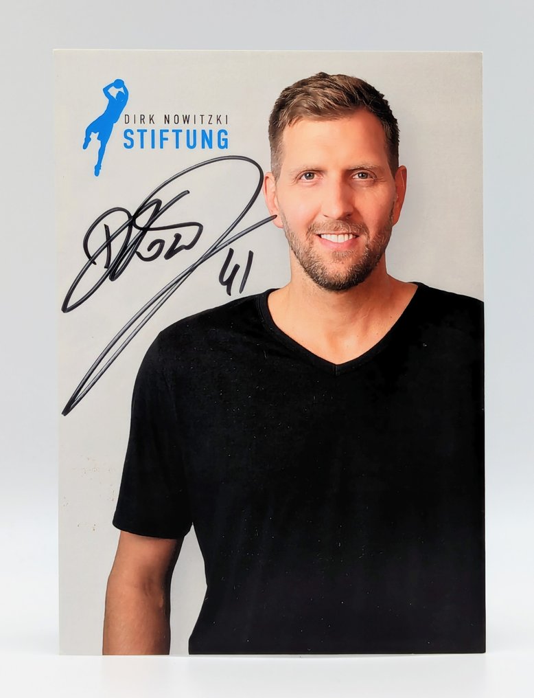 Dirk nowitzki autograph deals