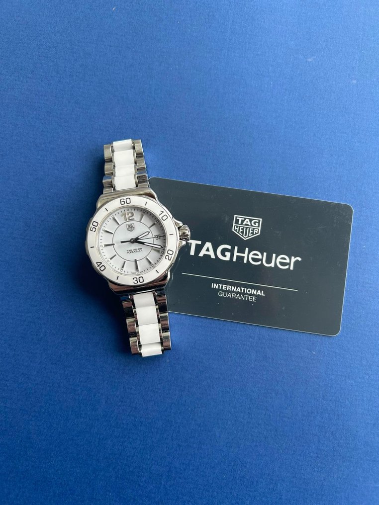 Tag heuer wah1211 on sale