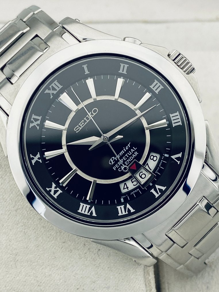 Seiko premier perpetual calendar price best sale