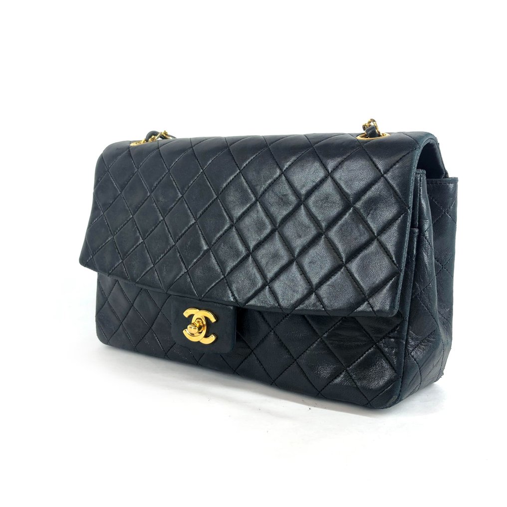 Matelassé chanel sale