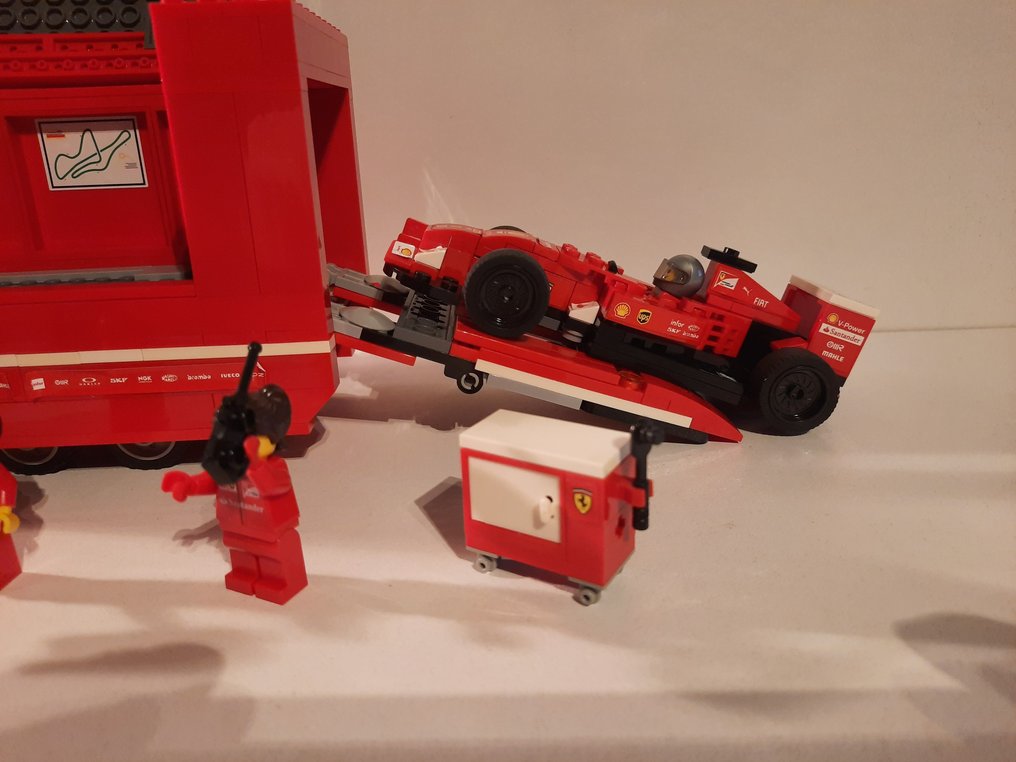 Lego speed hot sale ferrari truck