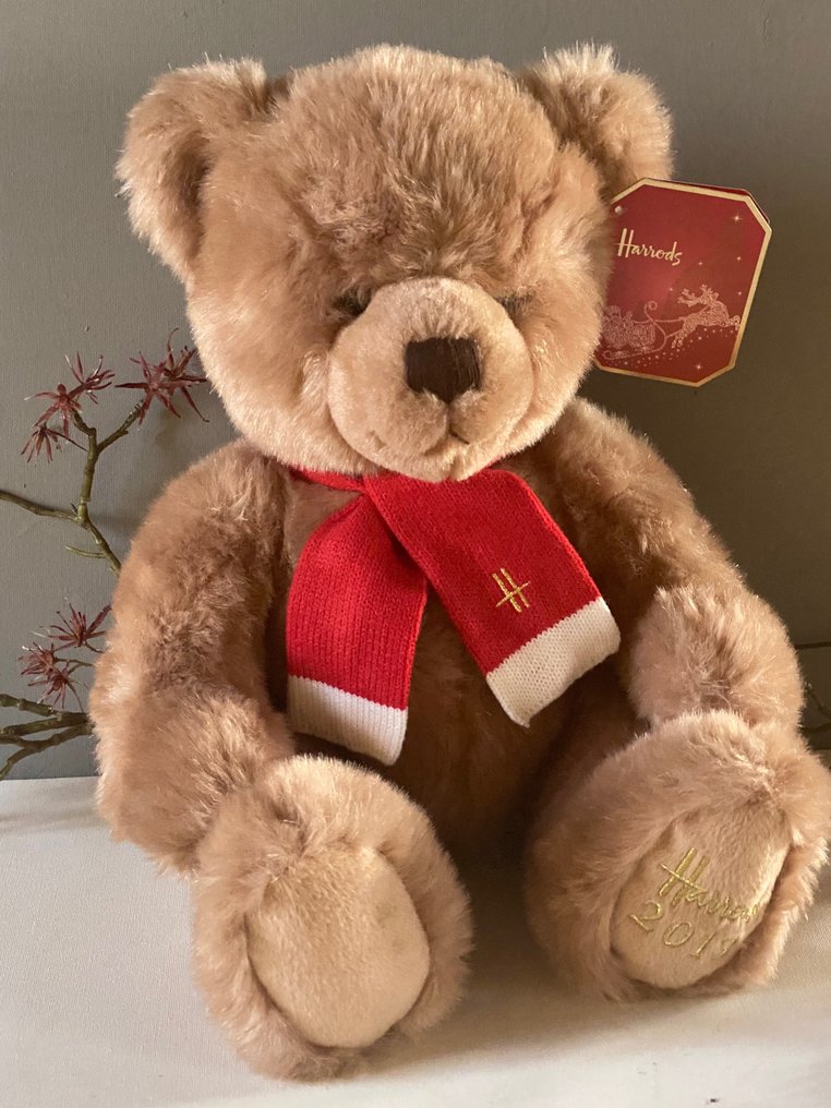 Harrods bear 2013 2025