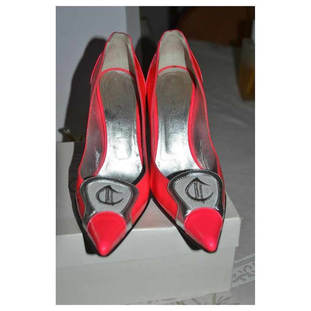Scarpe online casadei usate