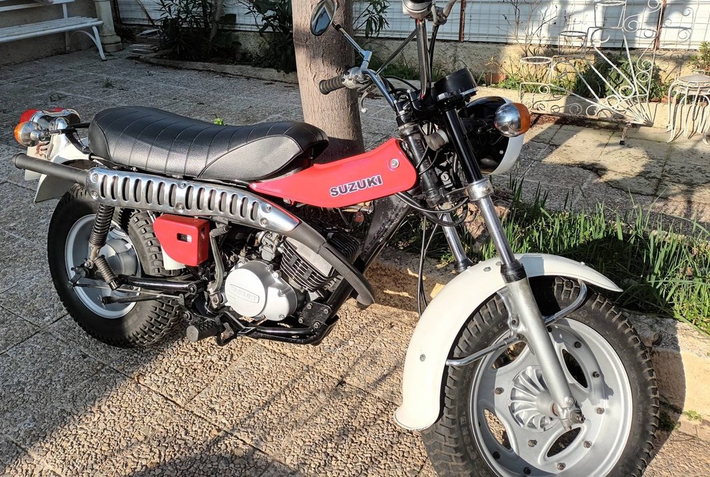 Suzuki rv 125 2025 van van 1976