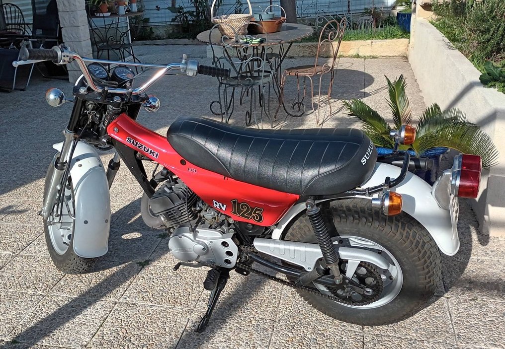 The 1976 Suzuki Rv 125 Van Van: A Timeless Classic? - x5p6ubl