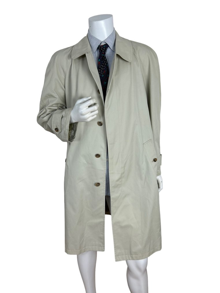 Yves saint deals laurent trench coat
