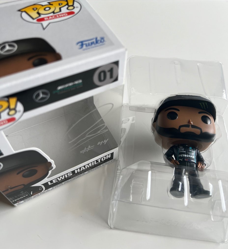 Lewis hamilton deals funko pop