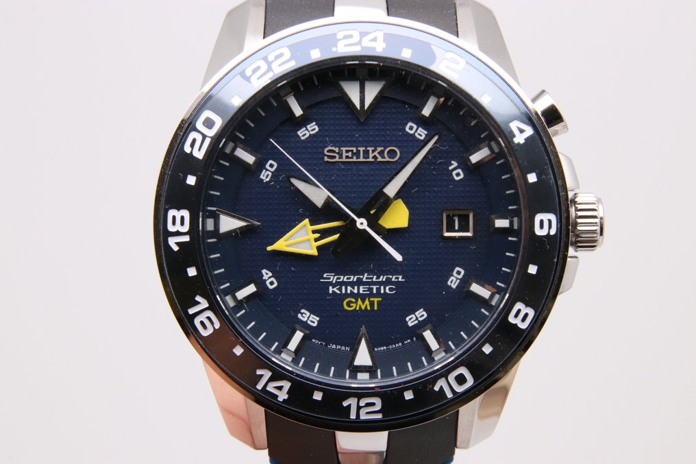 Seiko gmt hotsell kinetic sportura