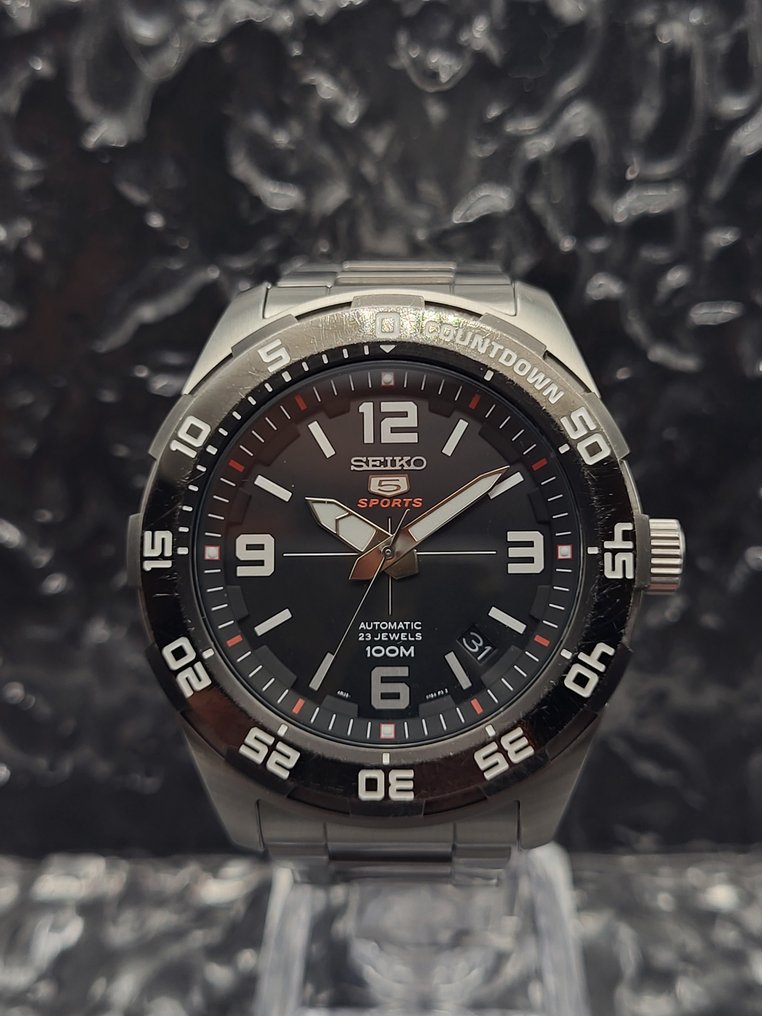 Seiko 5 sports srpb81k1 deals