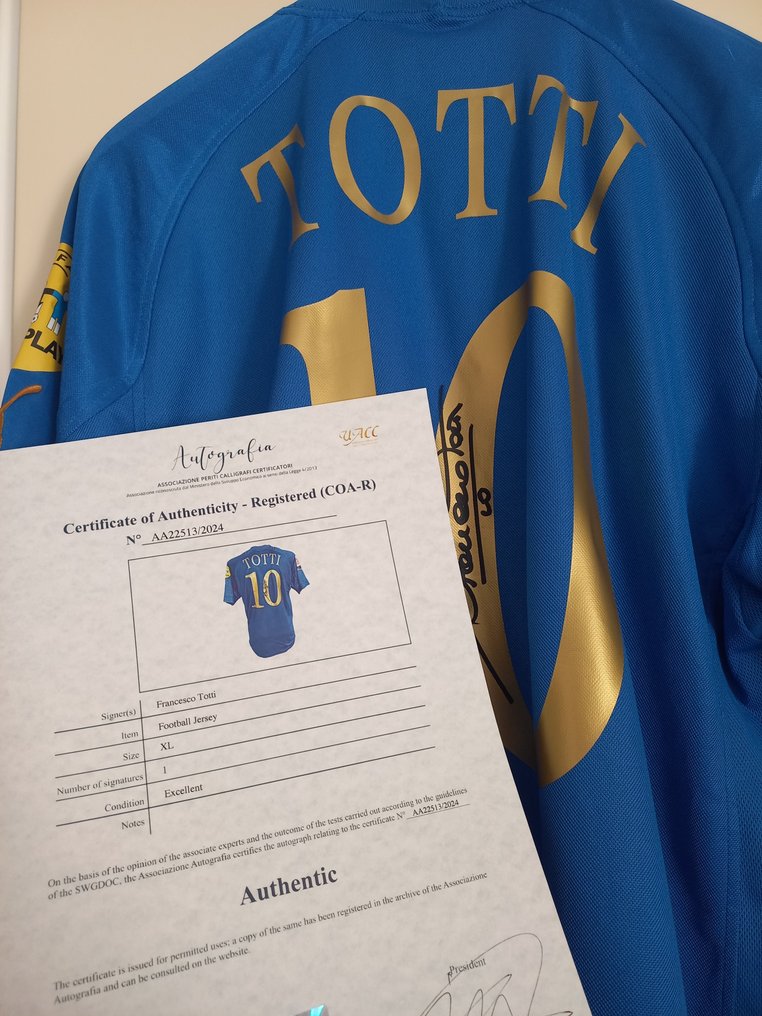 ITALIA Coupe d Europe de Football Francesco Totti maglia