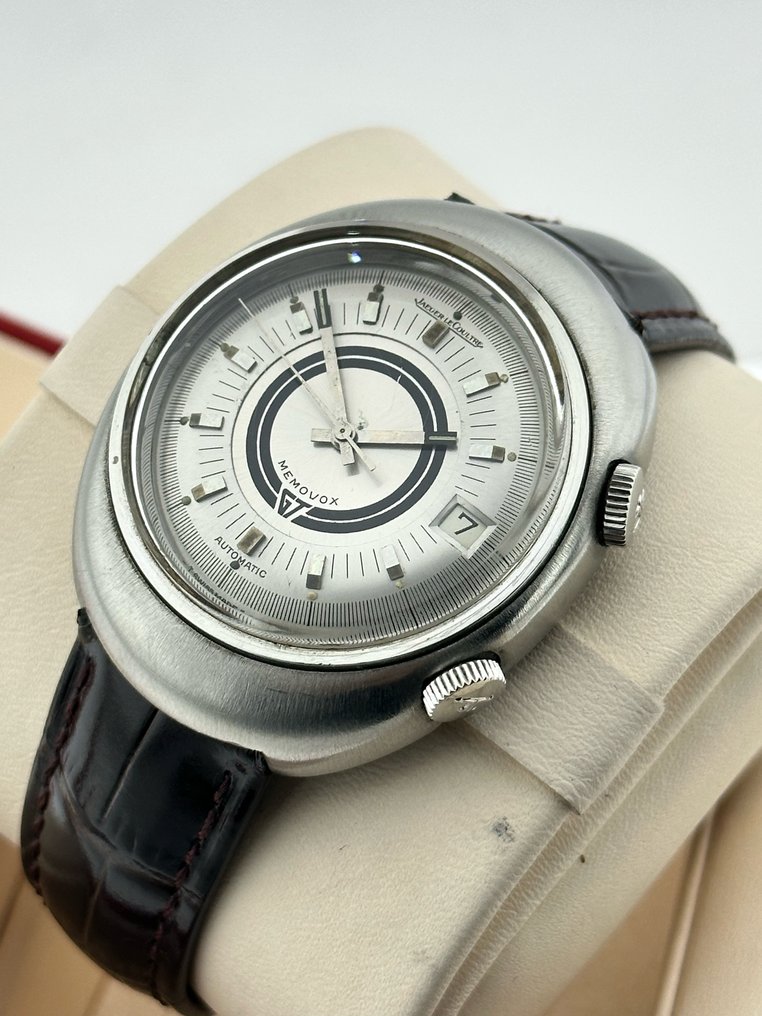 Jaeger lecoultre sales memovox gt