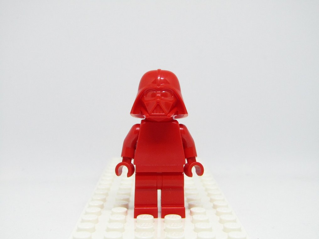 Lego darth best sale vader helmet red