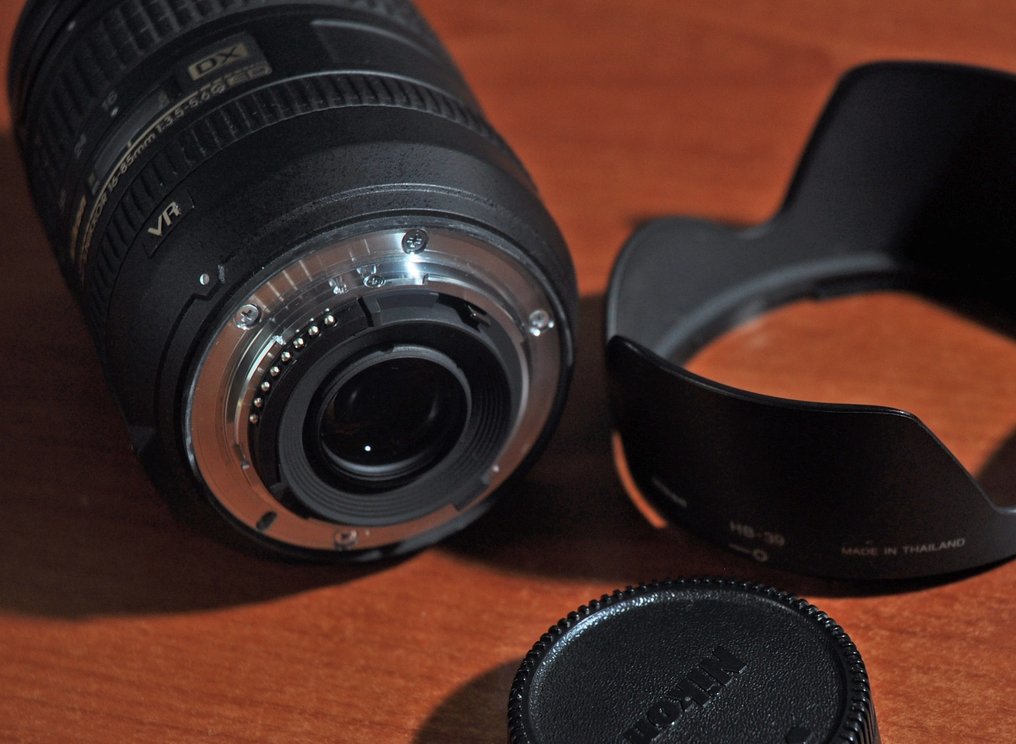 Nikon AF-S NKKOR 16-85 mm 1:3.5-5.6 G ED DX met HOYA filter Camera lens