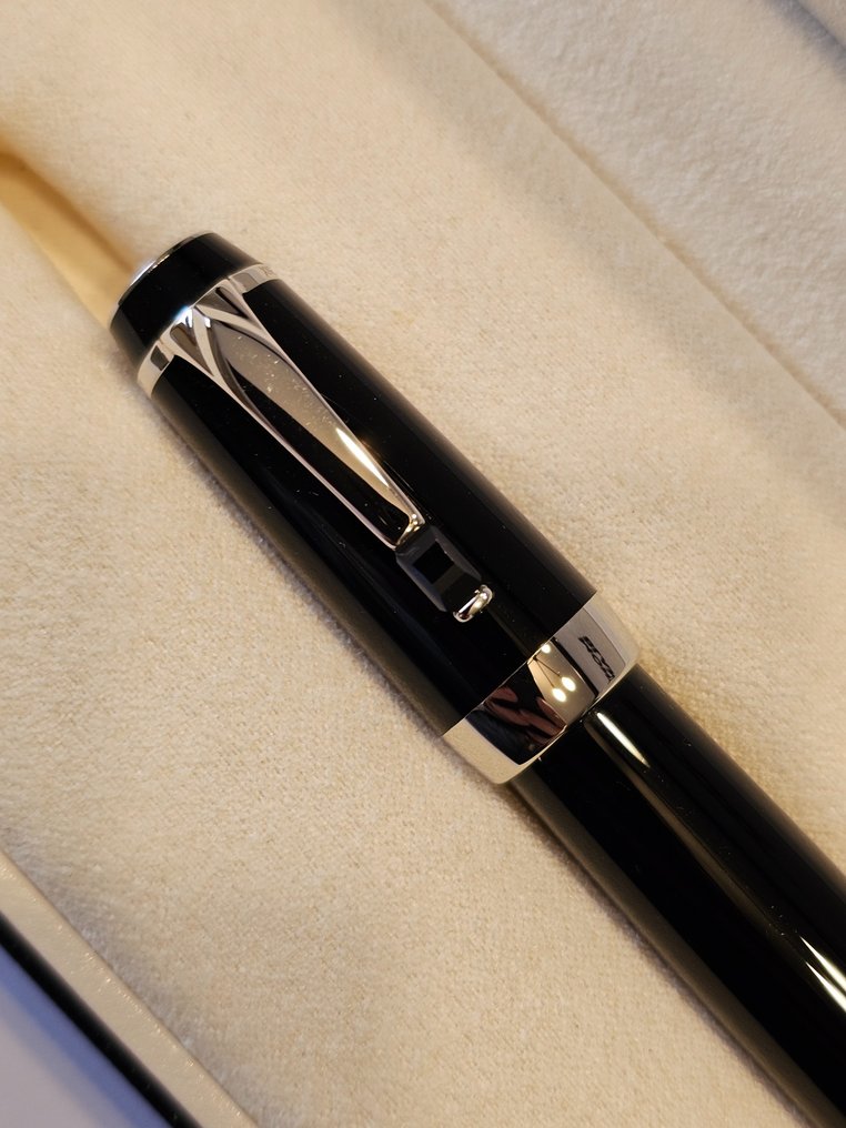 Montblanc Boheme Noir Fountain pen Catawiki