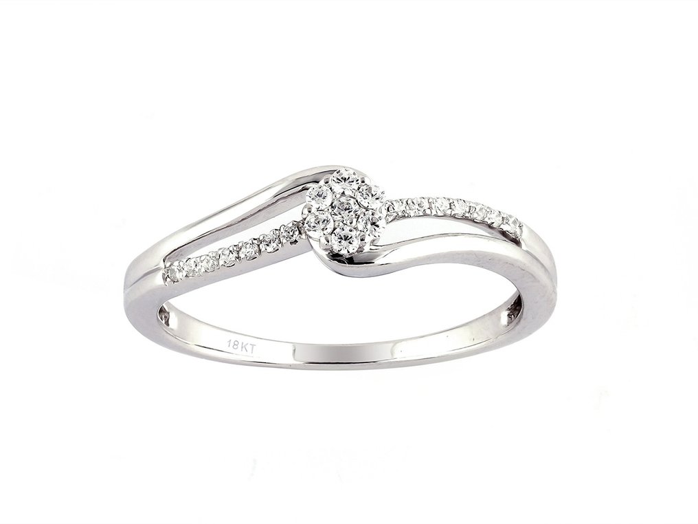 Diamante 2024 0.15 carati