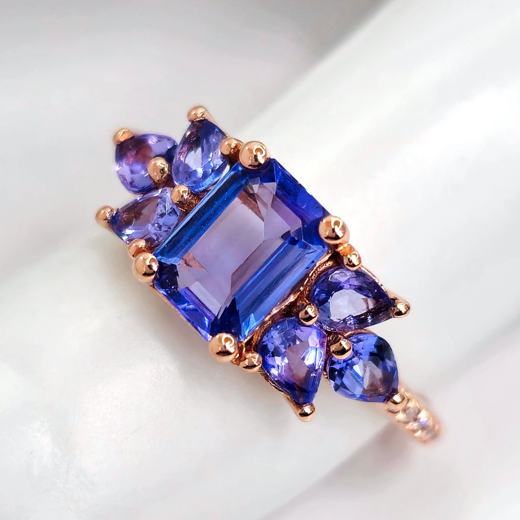 Tvsn outlet pink diamonds