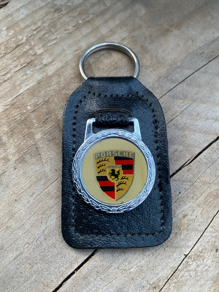 Porsche - Schlüsselanhänger (2) - Catawiki