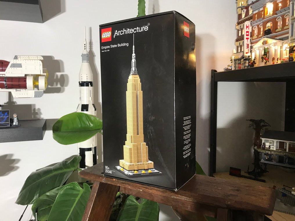 Lego architecture hotsell 2020 releases