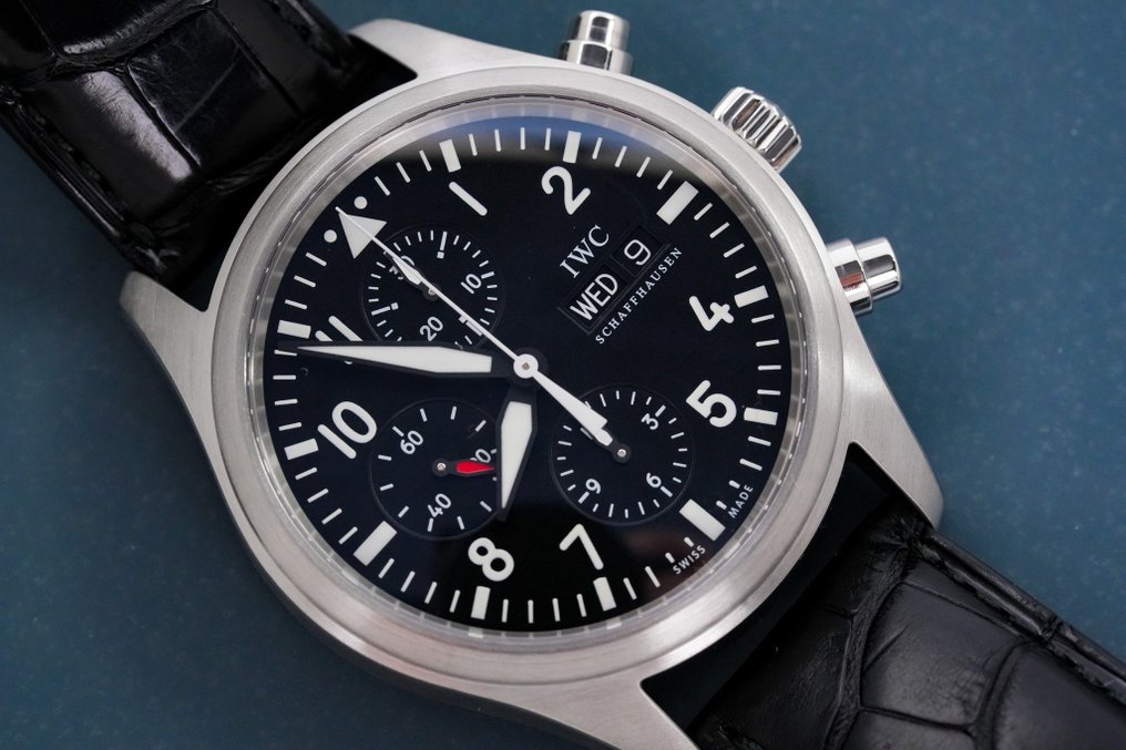 IWC NO RESERVE PRICE Pilot Chronograph Fliegeruhr Daydate