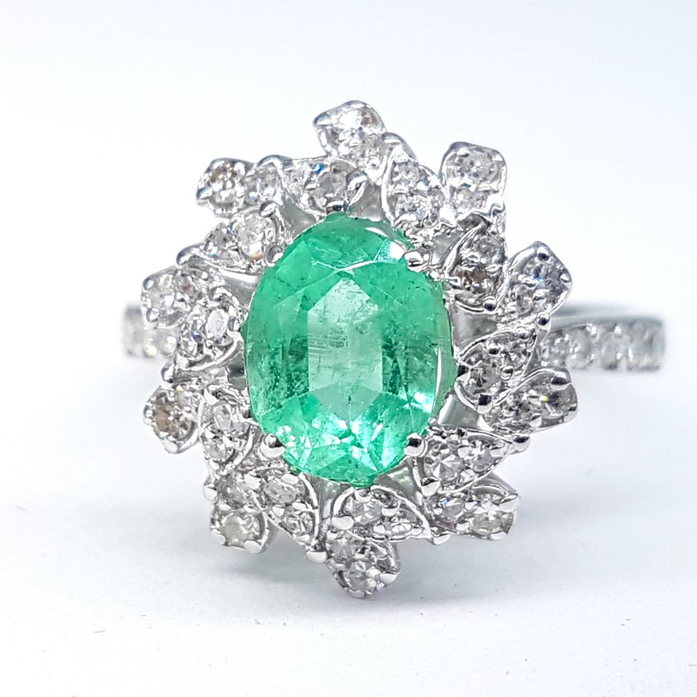Smeraldo con diamanti outlet