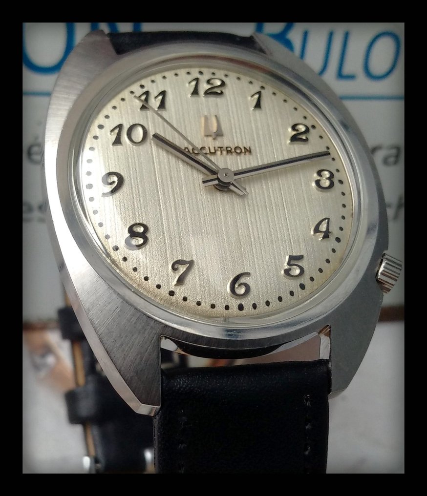 Bulova shop accutron 2180
