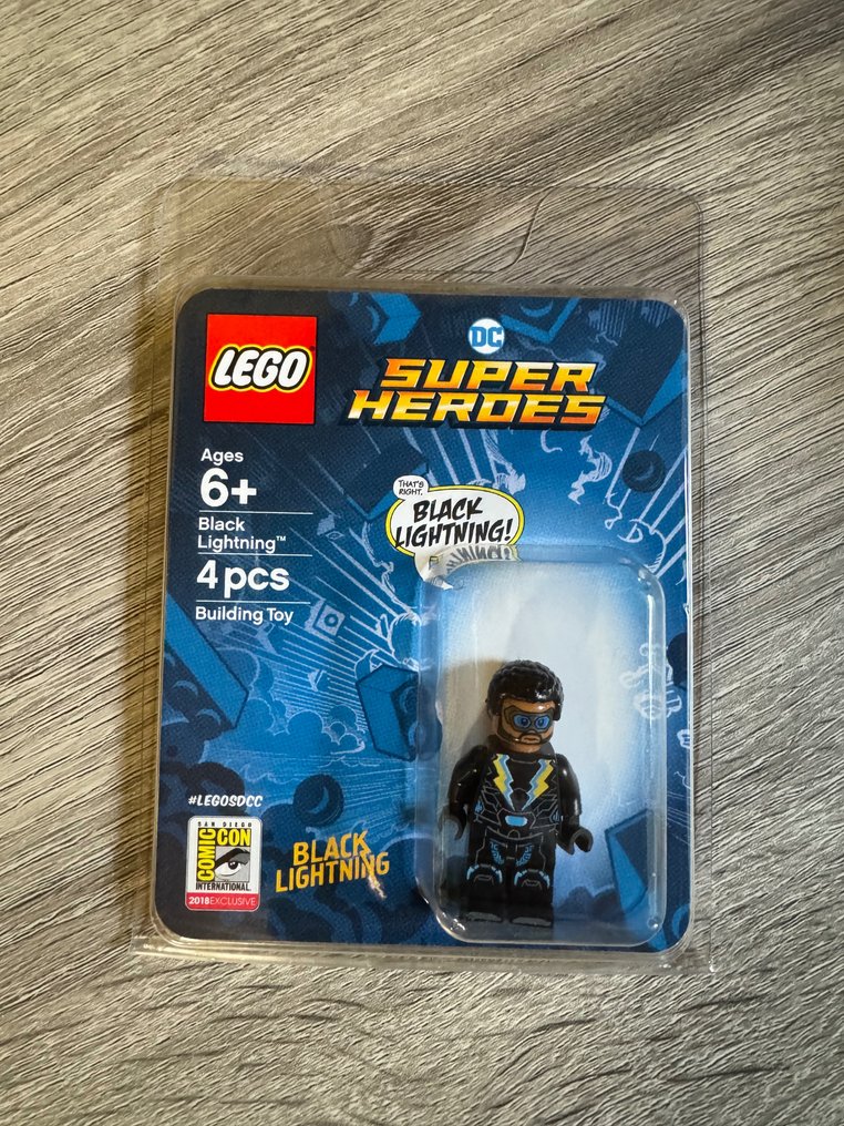 Lego san diego discount comic con 2020