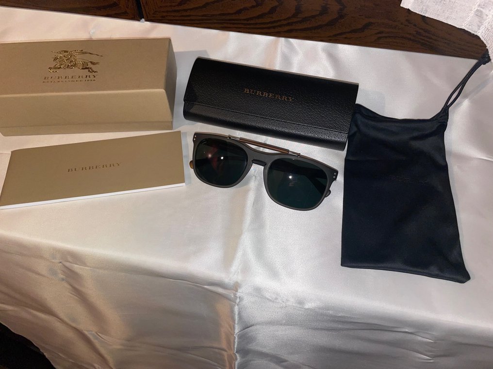 Burberry b4244 sale
